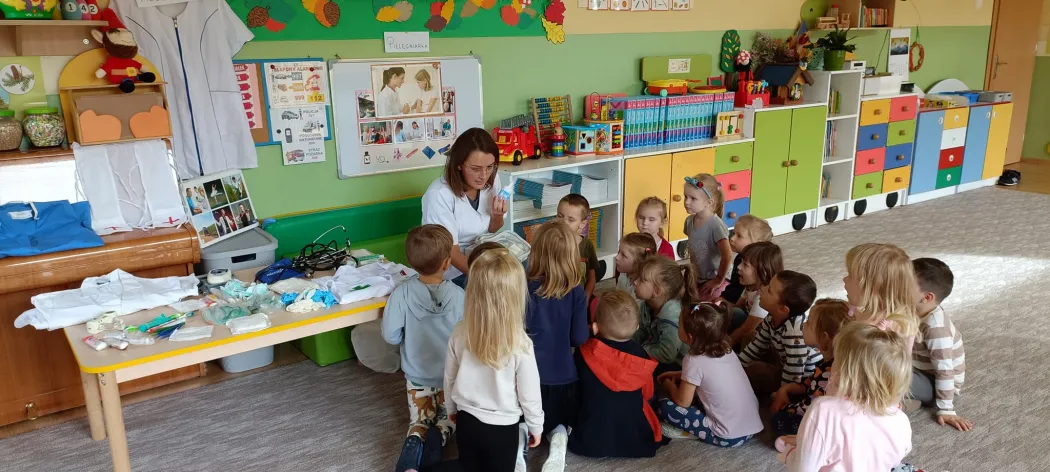 Odkrywamy zawody - praca pielęgniarki